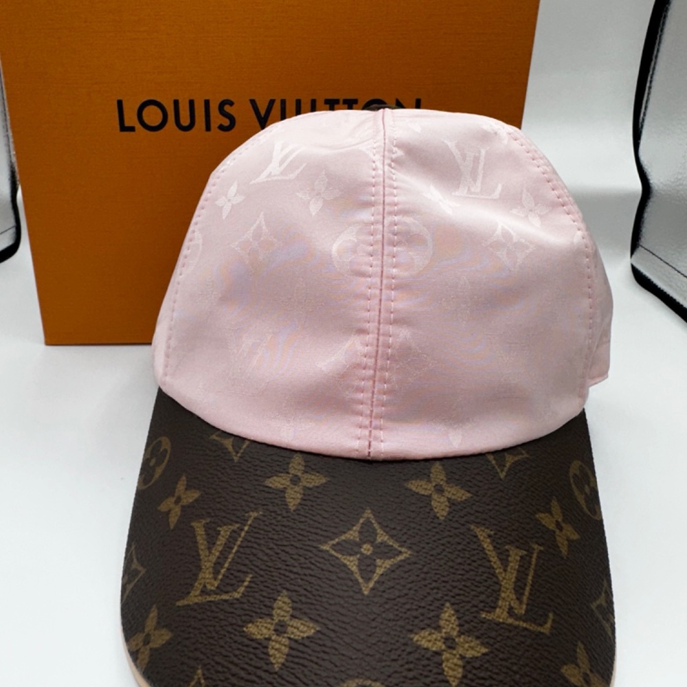 LOUIS VUITTON Hat Cap Pink Monogram Canvas  Hat Size Medium - Picture 5 of 5